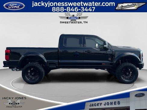 New 2026 Ford F250 Lariat w/ Black Appearance Package AWD/4WD image 6