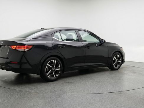 Used 2025 Nissan Sentra SV FWD image 9