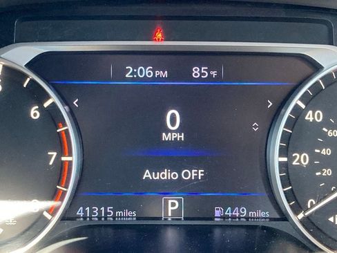 Used 2025 Nissan Altima 2.5 SV image 14