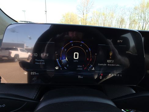 New 2026 Chevrolet Equinox LT image 16