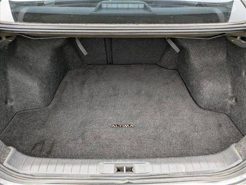 Used 2017 Nissan Altima 2.5 SR image 30