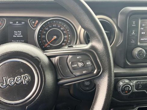 Used 2020 Jeep Wrangler Unlimited Sport AWD/4WD image 29