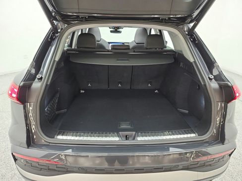 Used 2025 Audi Q5 Premium Plus w/ Premium Plus AWD/4WD image 21