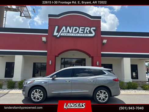 Used 2020 Buick Enclave Avenir w/ Avenir Technology Package FWD image 1