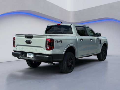 New 2026 Ford Ranger XLT w/ Black Appearance Package AWD/4WD image 3