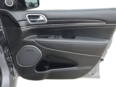 Used 2018 Jeep Grand Cherokee High Altitude image 20