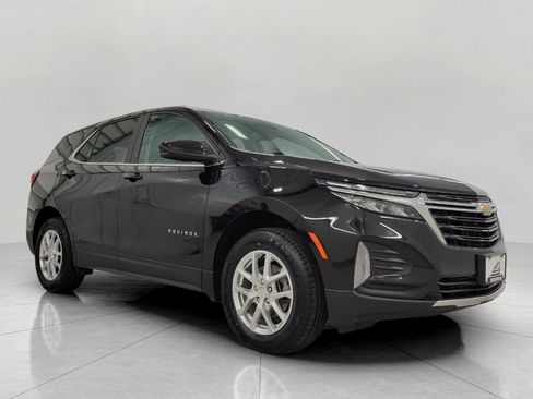 Used 2024 Chevrolet Equinox LT AWD/4WD image 1