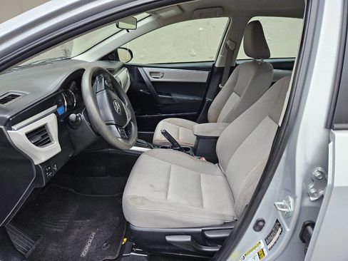Used 2014 Toyota Corolla LE image 7