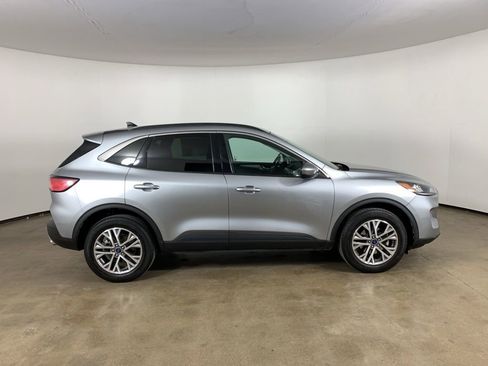 Used 2022 Ford Escape SEL image 7