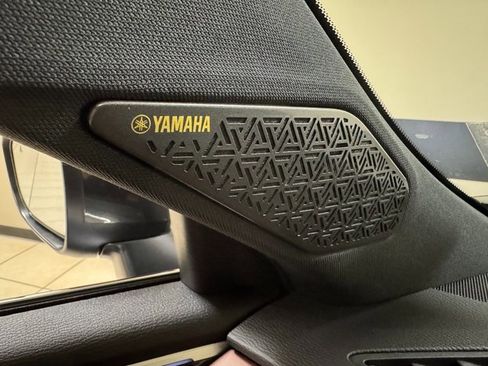 New 2026 Mitsubishi Outlander SEL image 20