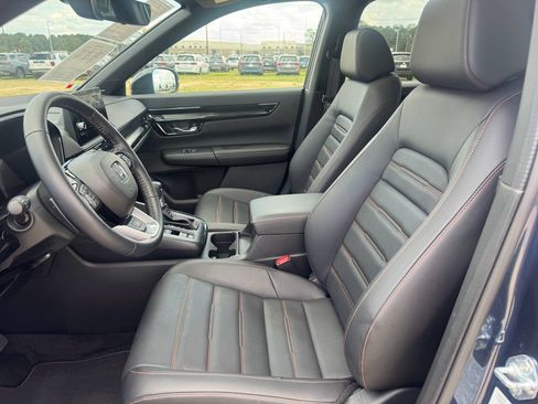 Certified 2026 Honda CR-V Sport Touring image 10