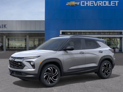 New 2026 Chevrolet TrailBlazer RS FWD image 2