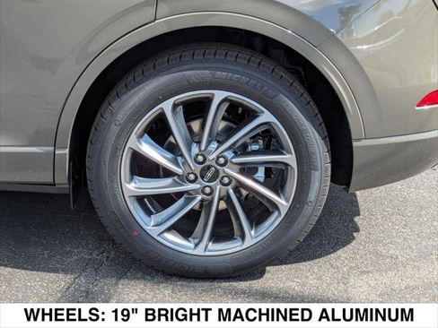 New 2025 Lincoln Corsair Reserve image 6