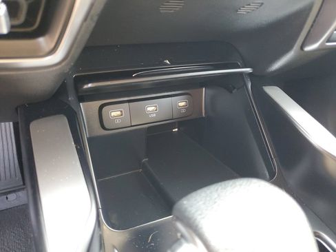 Certified 2023 Kia Sorento LX AWD/4WD image 18