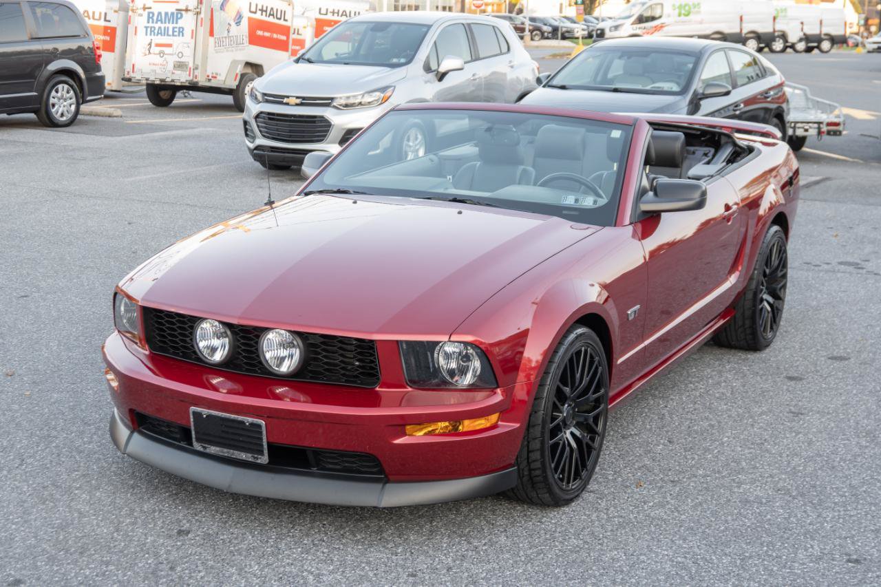 Used 2006 Ford Mustang GT Premium RWD image 8