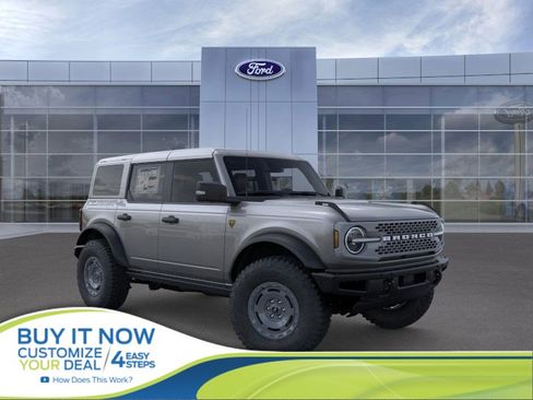 New 2025 Ford Bronco Badlands image 1