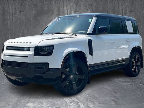 Used 2025 Land Rover Defender 110 V8 image 1