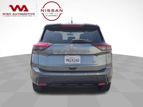 Certified 2024 Nissan Rogue SV FWD image 6