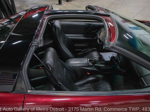 Used 2001 Chevrolet Camaro Z28 w/ Preferred Equipment Group 2 image 15