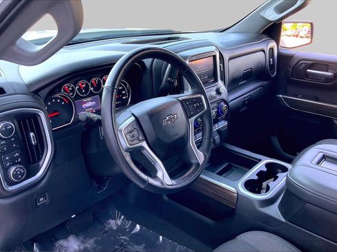 Used 2022 Chevrolet Silverado 1500 LT Trail Boss w/ Safety Package AWD/4WD image 16