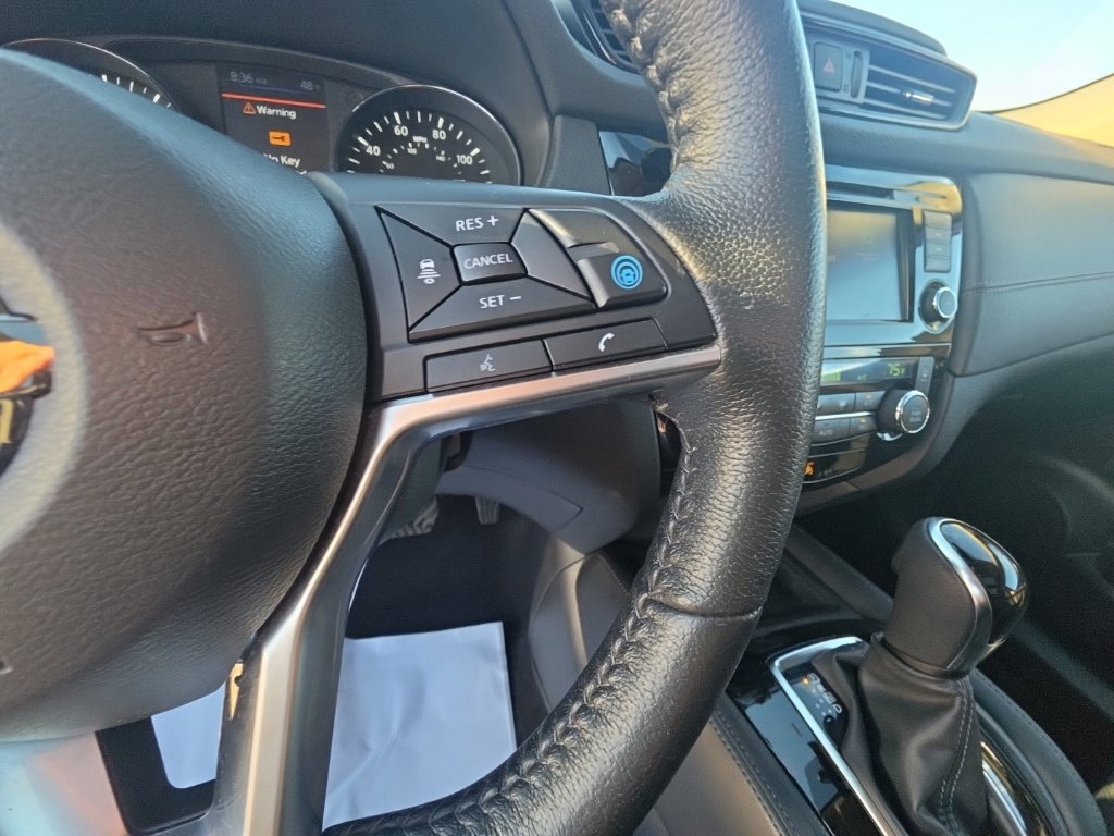 Used 2020 Nissan Rogue SL w/ Premium Package AWD/4WD image 15