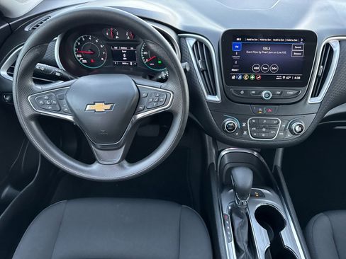 Used 2024 Chevrolet Malibu LT image 16