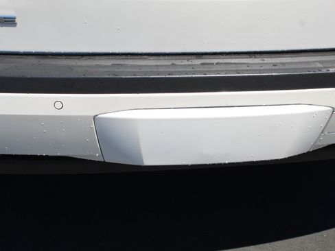 Used 2018 Cadillac Escalade Platinum AWD/4WD image 13