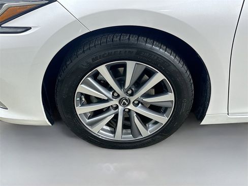 Used 2019 Lexus ES 350 image 8