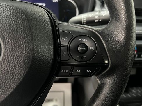 Used 2024 Toyota RAV4 LE image 13