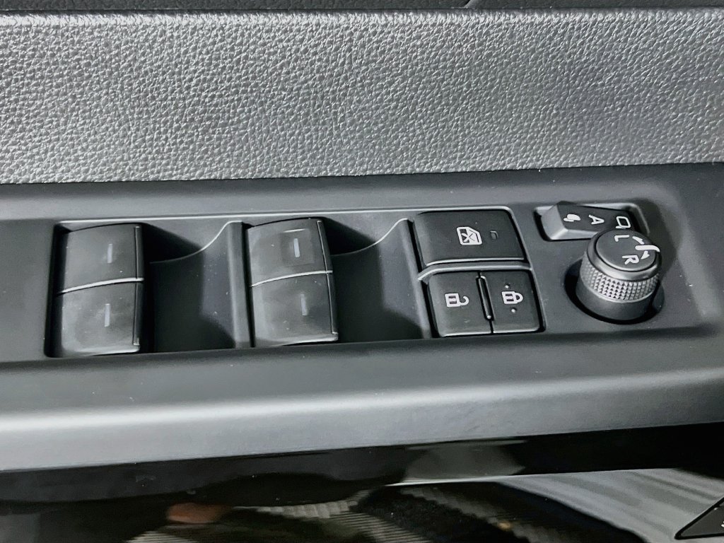 New 2026 Toyota Tundra Limited AWD/4WD image 14