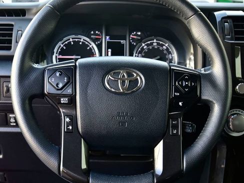 Certified 2024 Toyota 4Runner TRD Off-Road AWD/4WD image 18