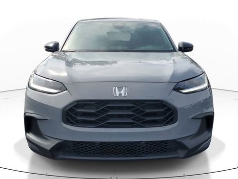 Used 2024 Honda HR-V Sport image 2
