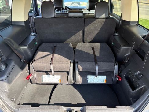 Used 2019 Ford Flex SEL w/ Equipment Group 202A AWD/4WD image 12