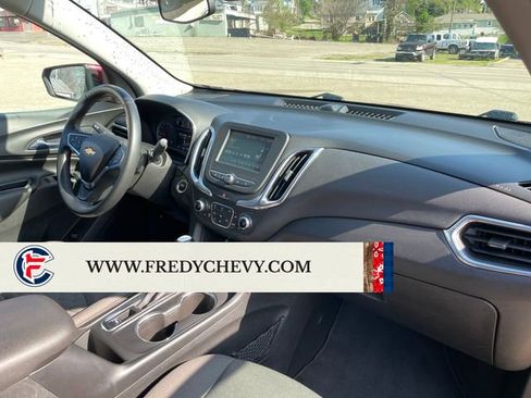 Used 2018 Chevrolet Equinox LT FWD image 35
