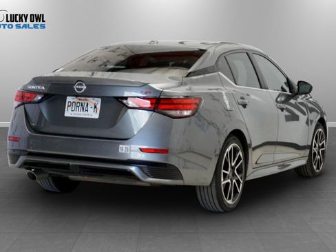 Used 2025 Nissan Sentra SR FWD image 5