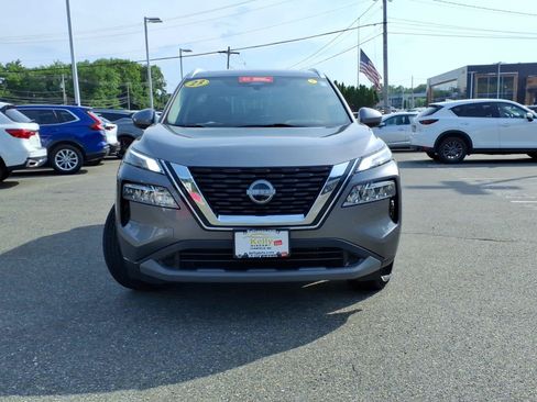 Used 2023 Nissan Rogue SV w/ SV Premium B Package AWD/4WD image 2