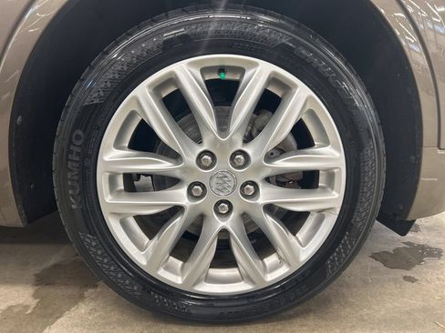 Used 2019 Buick Envision Premium AWD/4WD image 15
