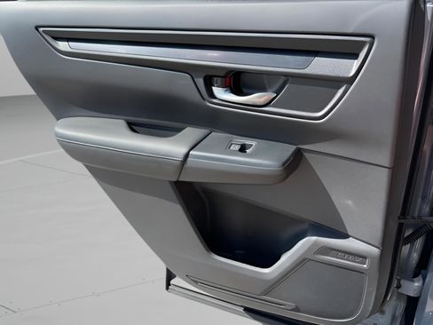 Used 2023 Honda CR-V EX image 26