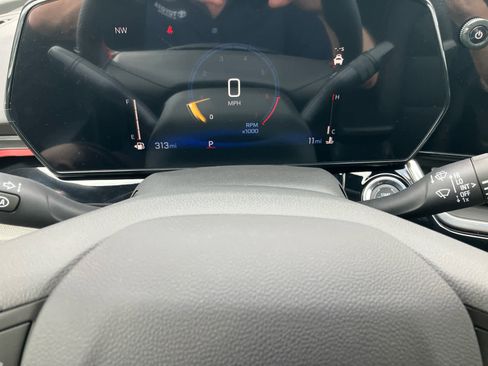 New 2026 Chevrolet Trax RS w/ Driver Confidence Package image 15