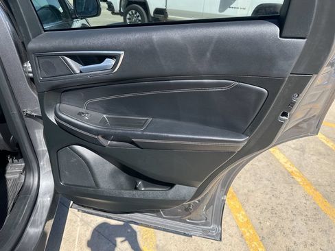 Used 2023 Ford Edge Titanium w/ Equipment Group 301A AWD/4WD image 29