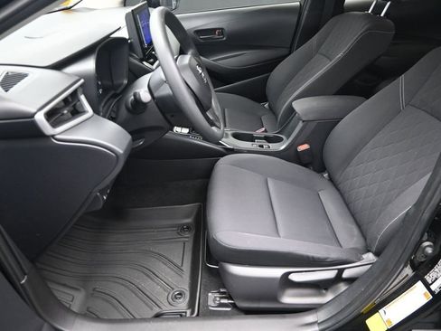 Used 2024 Toyota Corolla LE FWD image 15