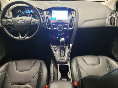 Used 2016 Ford Focus Titanium w/ Titanium Technology Package FWD image 22