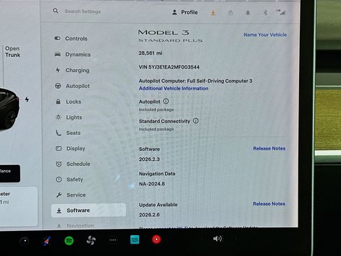 Used 2021 Tesla Model 3 Standard Range Plus image 18