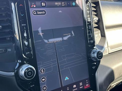 Used 2025 RAM 1500 Big Horn image 29