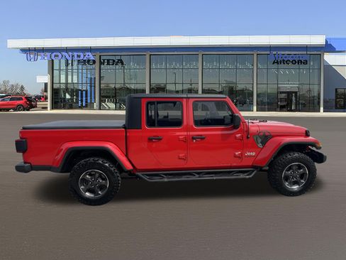 Used 2020 Jeep Gladiator Overland AWD/4WD image 5