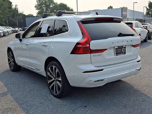 Certified 2023 Volvo XC60 T8 Ultimate w/ Climate Package AWD/4WD image 4