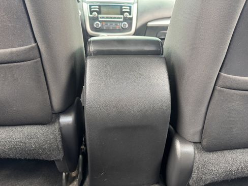 Used 2016 Nissan Altima 2.5 S w/ Power Driver Seat Package image 32