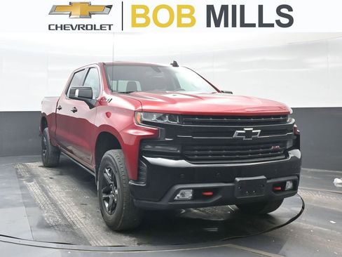 Used 2021 Chevrolet Silverado 1500 LT Trail Boss w/ Convenience Package II AWD/4WD image 1