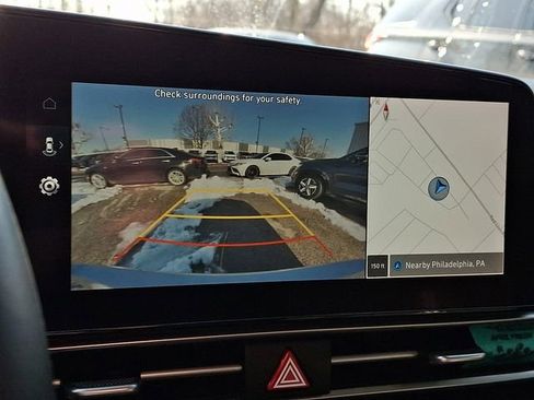 Used 2023 Hyundai Elantra SEL w/ Convenience Package image 17