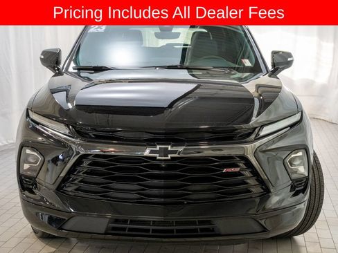 Used 2023 Chevrolet Blazer RS w/ Driver Confidence II Package FWD image 2